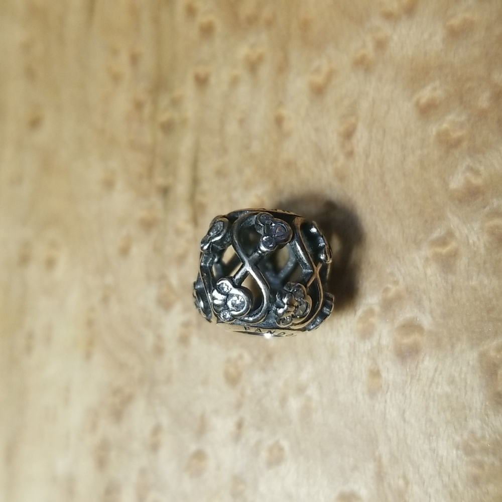 Mickey Mouse authentic pandora bead, new condition,  never worn.
